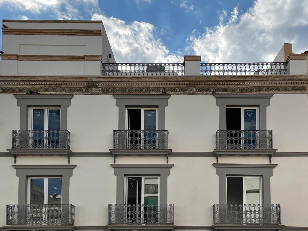 Rehabilitación Construcción Interiorismo Antequera Lobato Construcciones